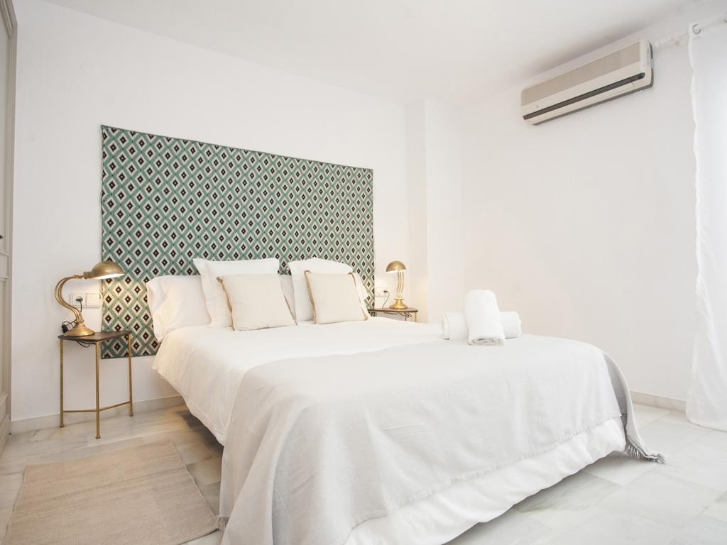 Banus Duplex Waterfront Apartment Marbella Exterior photo