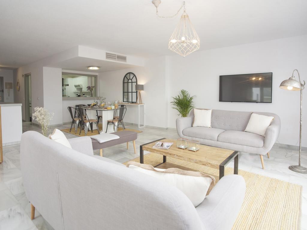 Banus Duplex Waterfront Apartment Marbella Exterior photo